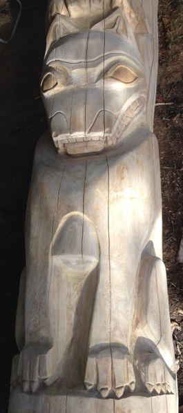 Datei:Totem Wolf.jpg