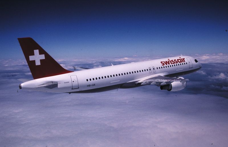 Datei:Airbus-320 Swissair 2001.jpg