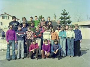 Jahrgang 1963 6 Klasse Collenberg 1975 Buchen.jpg