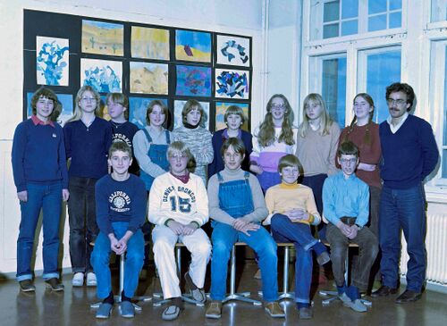 Jahrgang1967 2 Sek 1982 Hohl Zentralschulhaus.jpg