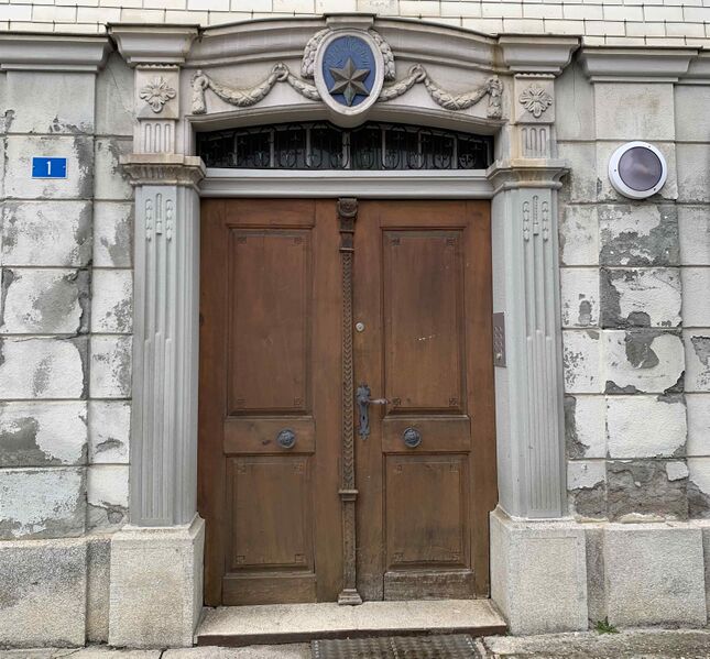 Datei:Portal Zum Sternen.jpg