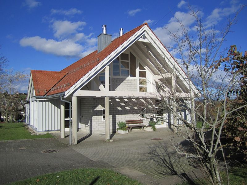 Datei:Kirchgemeindehaus 2018.JPG