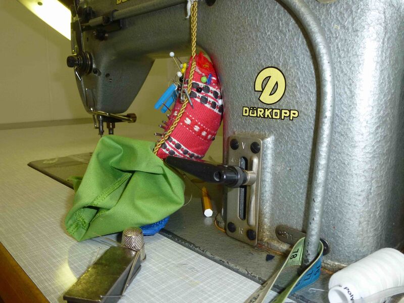 Datei:Nähmaschine 1.jpeg