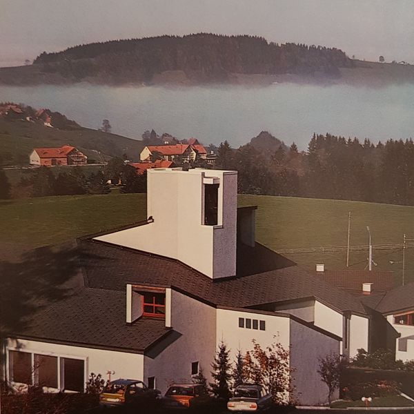 Datei:Katholische Kirche.jpg