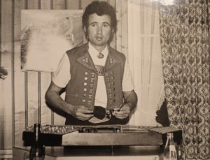 Hans Sturzenegger Hackbrett 1.jpg