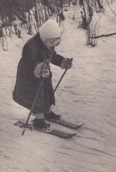 Datei:Gross Emmi 1927.jpg