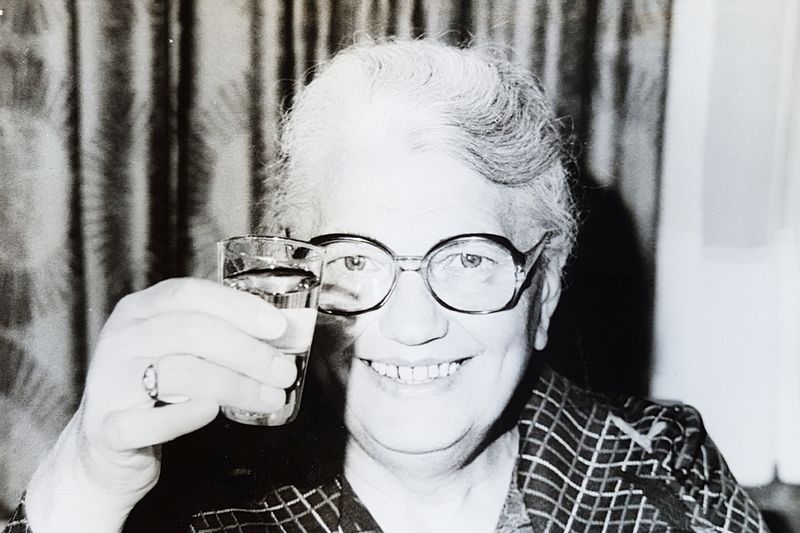Datei:Gertude Rodowski.jpg