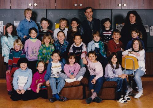 Jahrgänge 85 87 2 4 Klasse 1996 Heiniger.jpg