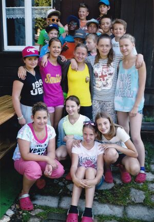 Jahrgang 03 04 6 Klasse 2016 MüllerH.jpg