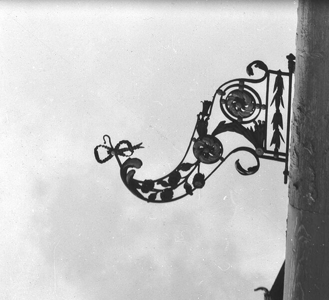 Datei:Wirtshausschild Reutenenstr 4.jpeg