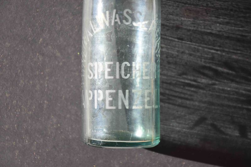 Datei:Mineralwasser 2 Kopie.jpg