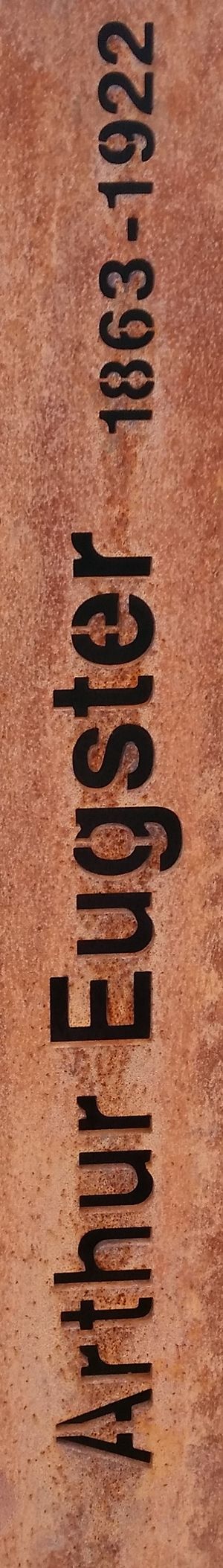 Arthur Eugster Stele.jpg