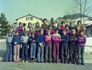 Jahrgang 1963 6 Klasse 1976 Müller Buchenschulhaus.jpg